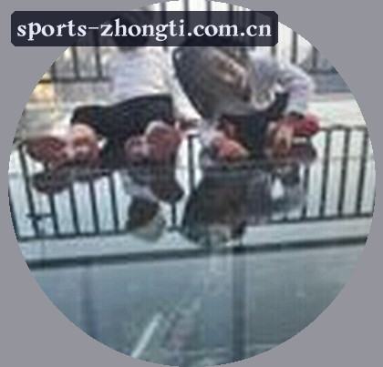 李婷